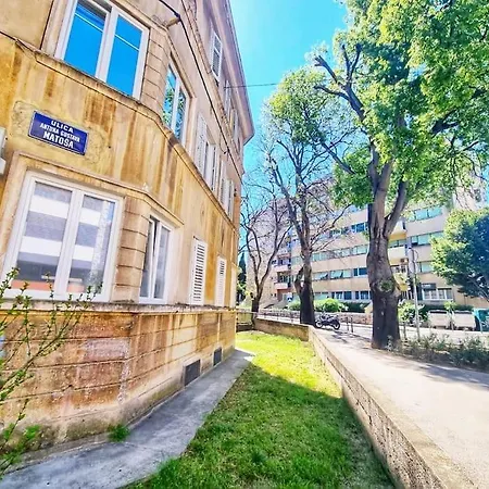 Apartman Dalmatian In The Center